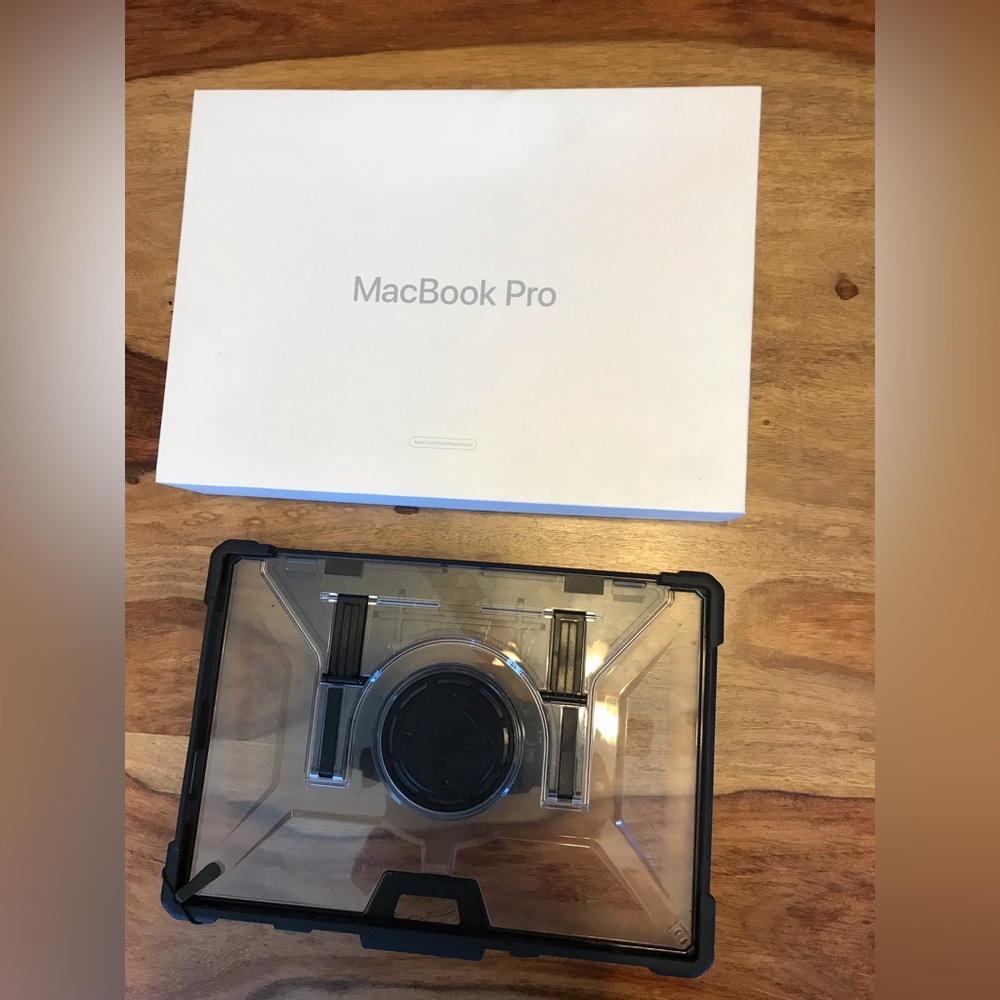 Mac book pro protective cover and holder UAG
